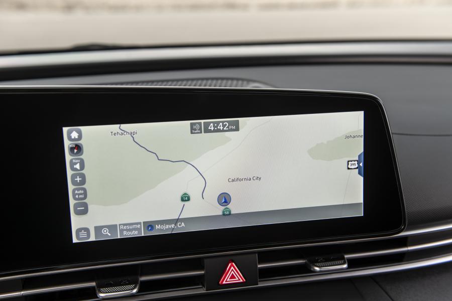 Детали интерьера Hyundai Elantra (CN7) 2020 года  (NA) (фото 45 из 67)